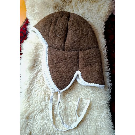 wool (felt) arming cap