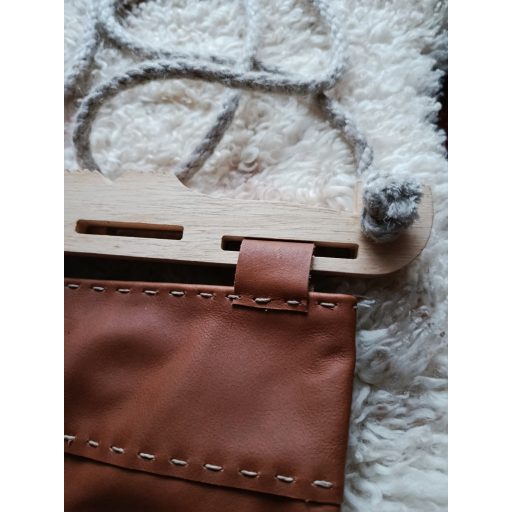 Hedeby wooden part, Viborg leather bag, rope string shoulderbag