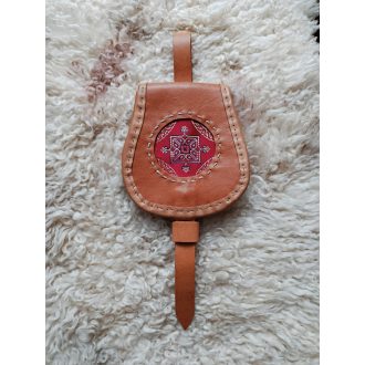Tarsoly - with round silk embroidery on the cover