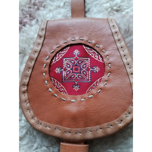 Tarsoly - with round silk embroidery on the cover