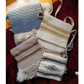 Wool shoulderbags