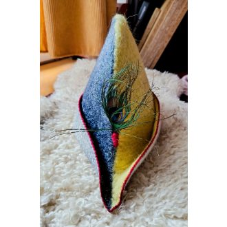 Peacock feathers bycocket